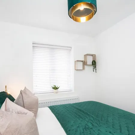 Piccadilly Place - 3 Bedroom House * York