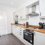 Apartman Piccadilly Place - 3 Bedroom House York