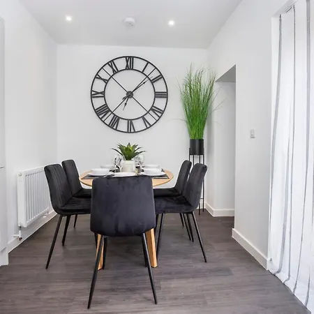 Piccadilly Place - 3 Bedroom House * York